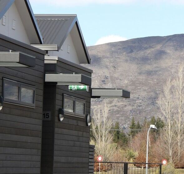 West Meadows Of Wanaka