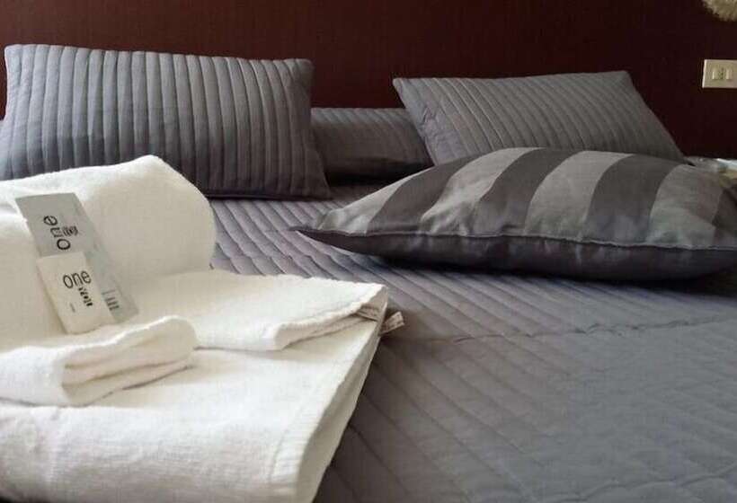 Bed and Breakfast Galleria Frascati Rooms And Apartment