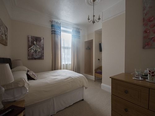 צימר Poppy S Guest House