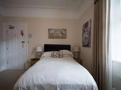 ベッドアンドブレックファースト Poppy S Guest House