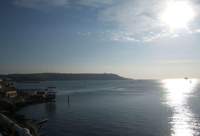 צימר Poppy S Guest House