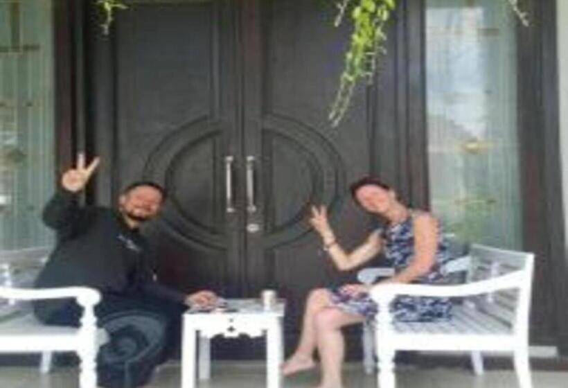 בית מלון כפרי Bali Dream Costel