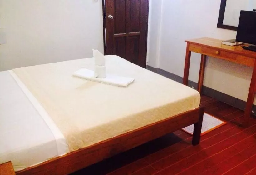 ホテル Hanna S Inn, El Nido