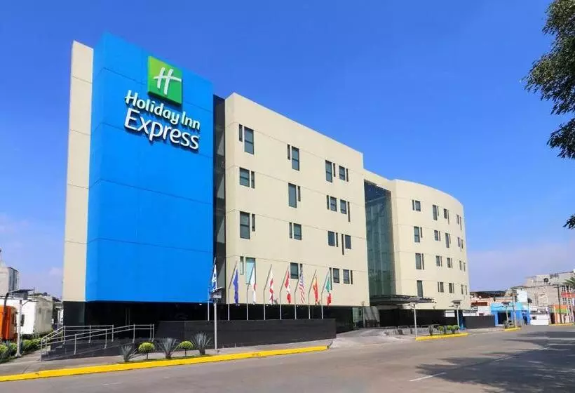 ホテル Holiday Inn Express Mexico Aeropuerto, An Ihg
