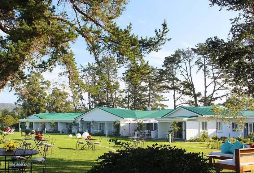 Hotelli Lakeside Lodge & Spa