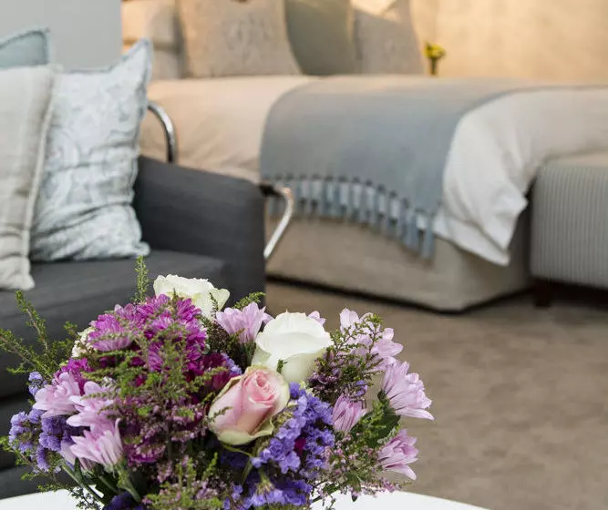 Hotelli Lakeside Lodge & Spa