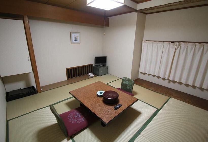 בית מלון כפרי Mimatsu