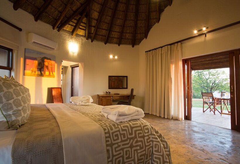 ホテル Mopane Bush Lodge
