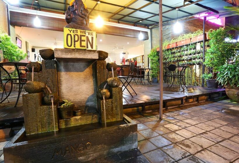 Отель Puri Mango