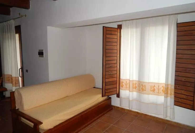 هتل Residence Spiaggia Bianca