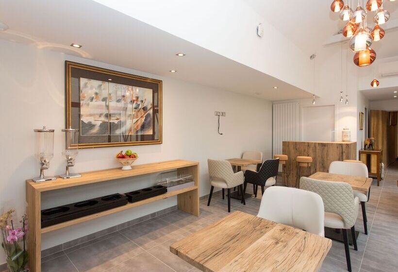 酒店 Spa  Au Charme Rabelaisien