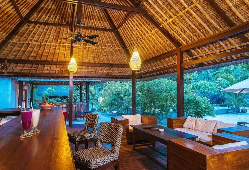 ホテル Sukanusa Luxury Huts