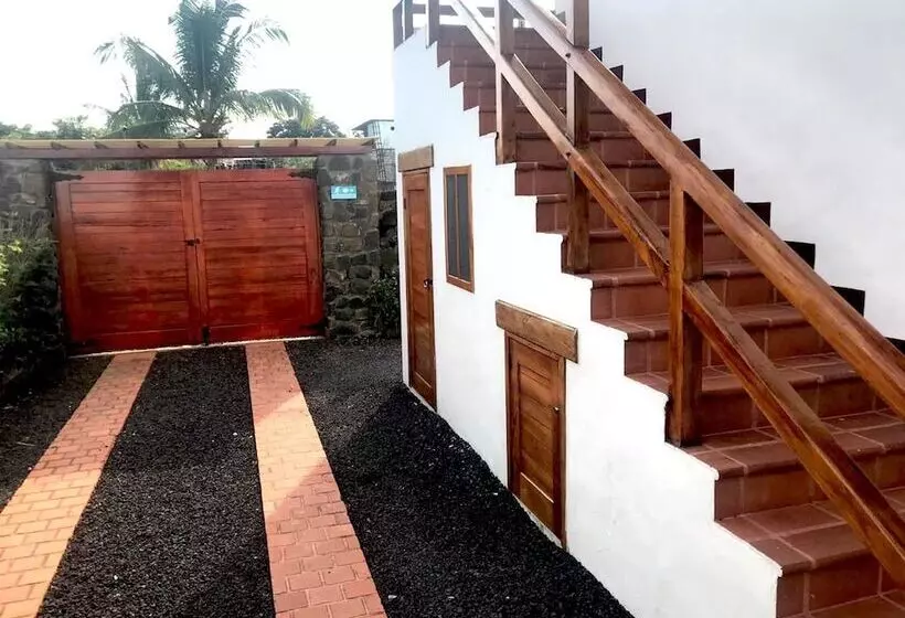 پانسیون Gala House Galápagos