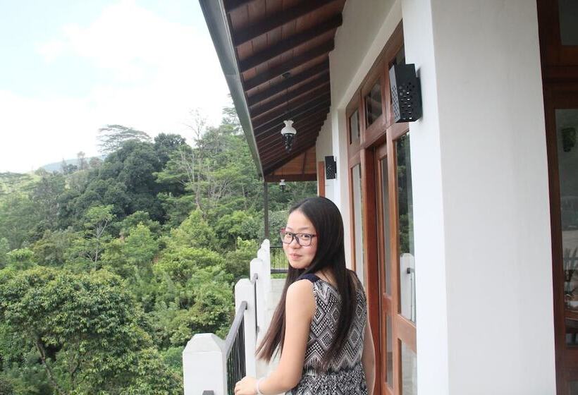 Pensión Hanthana House