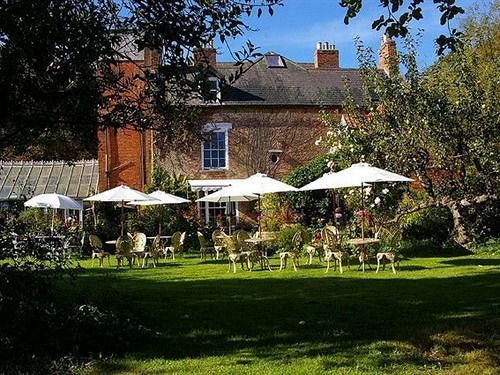 膳宿费 Priory House & Oriental Brew House