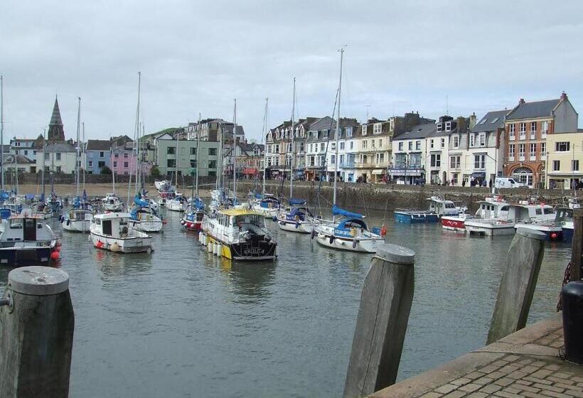 ペンション The Collingdale Guest House