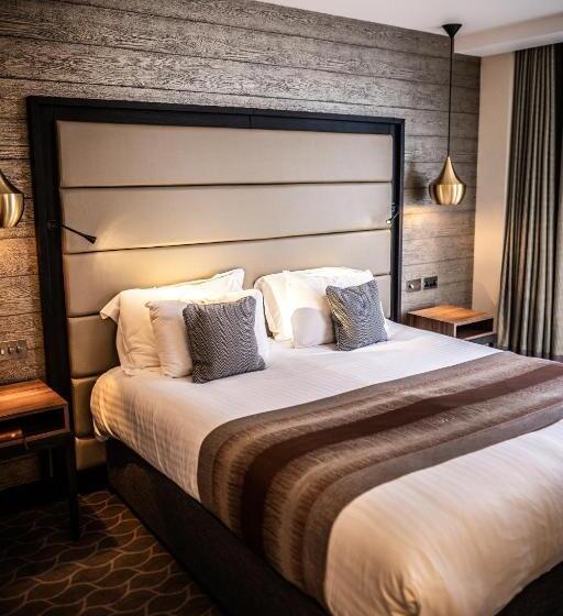 منتجع The Warwickshire Hotel And Country Club