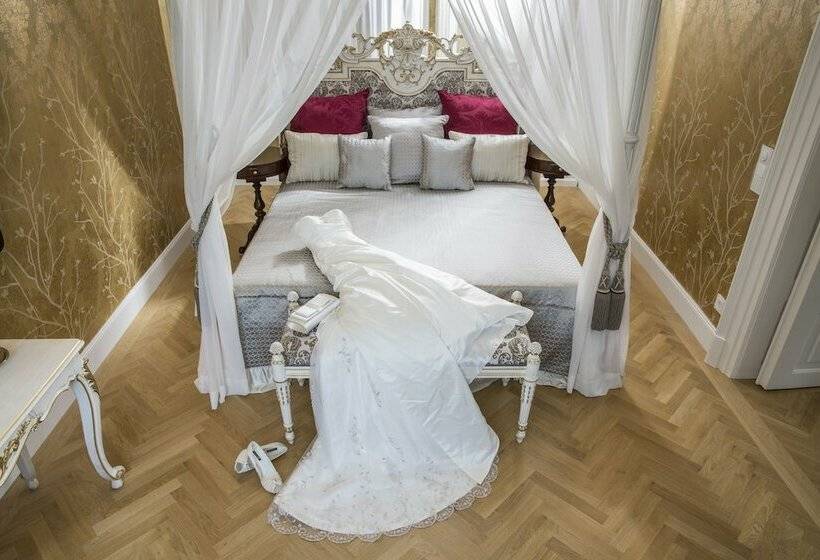 Schloß Schönbrunn Grand Suite
