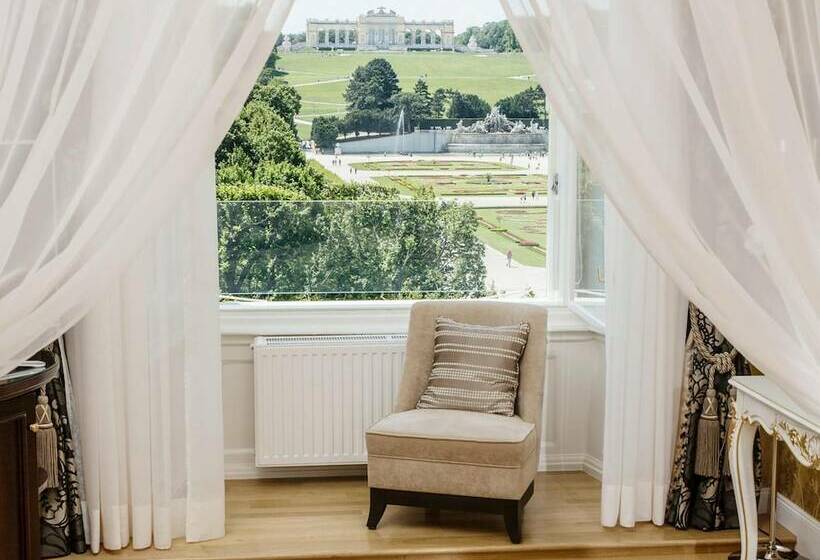 Schloß Schönbrunn Grand Suite