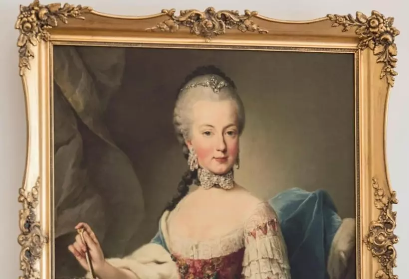 Schloß Schönbrunn Grand Suite