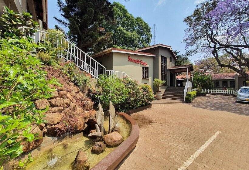 Serendib Suites And Conference Center