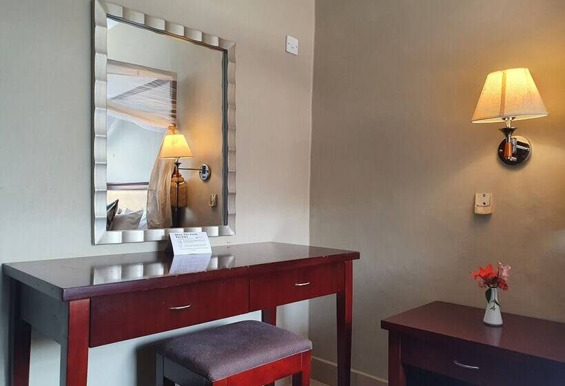 Serendib Suites And Conference Center