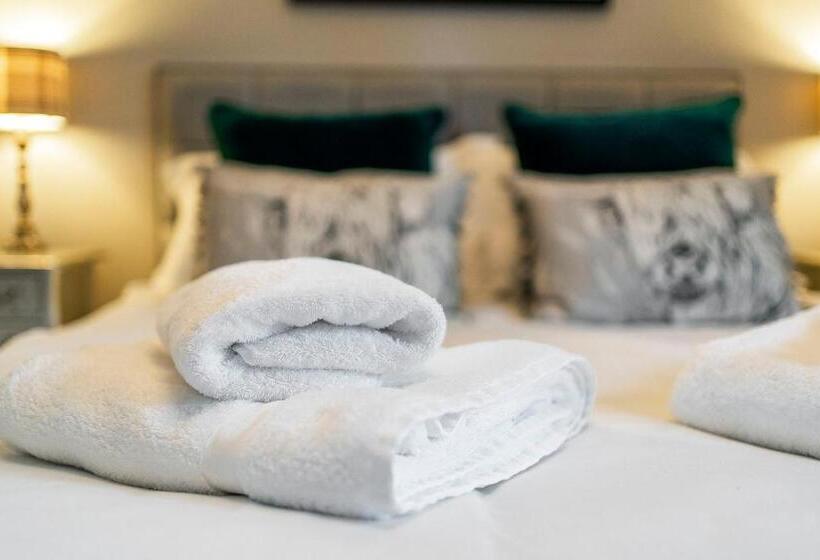 The Pines   Stunning 3 Bedroomed Apartment, Gleneagles