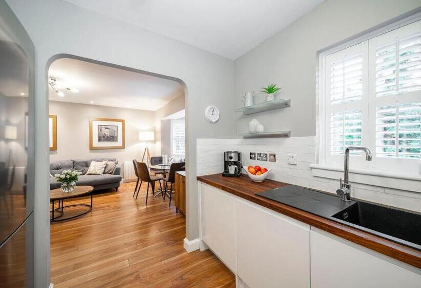 The Pines   Stunning 3 Bedroomed Apartment, Gleneagles