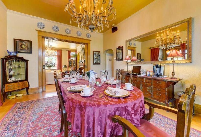 The St. Mary S Inn, Bed And Breakfast