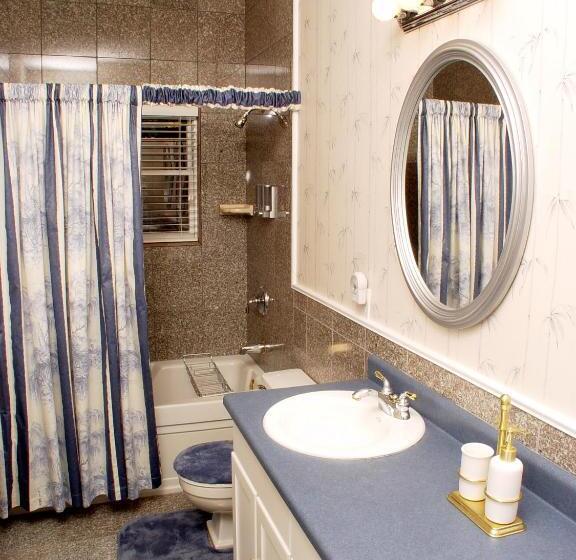 The St. Mary S Inn, Bed And Breakfast