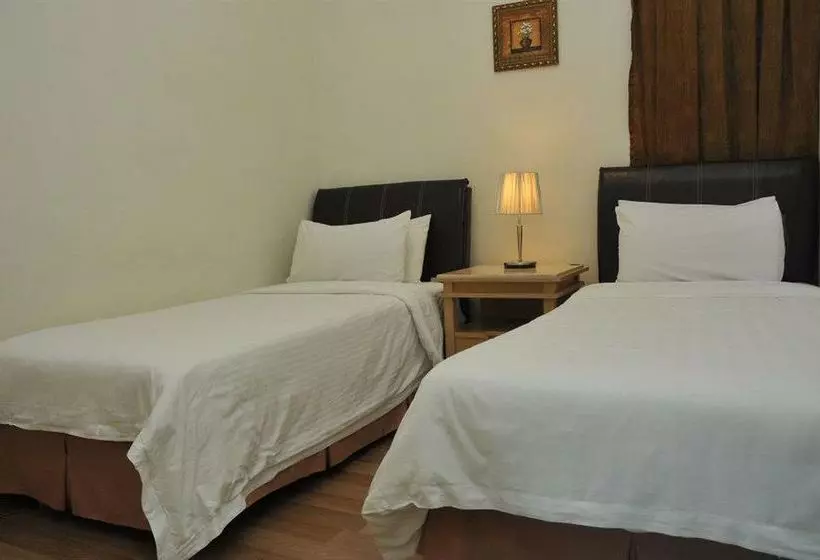 1 Borneo Tower B Service Apartment