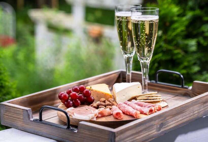 Abbington Green Bed & Breakfast Inn