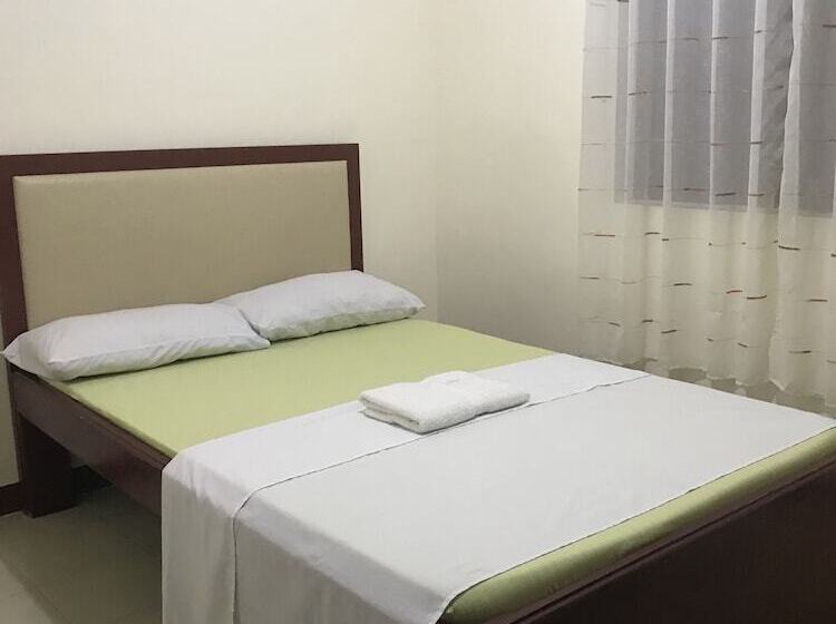 Общежитие Wendy's Apartelle