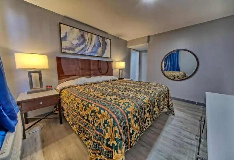 Aqua View Motel