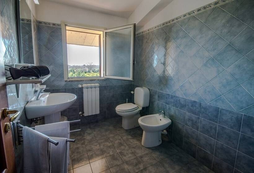 Nocleg ze śniadaniem New Naxos Village