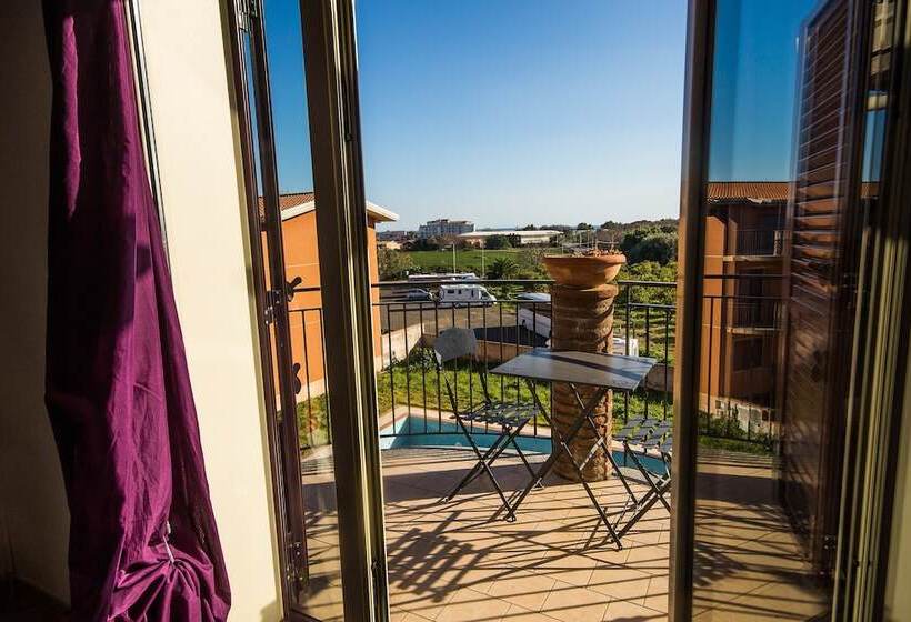 Nocleg ze śniadaniem New Naxos Village