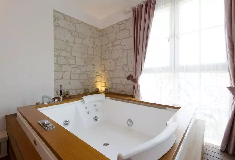 ベッドアンドブレックファースト Cella Boutique Hotel & Spa