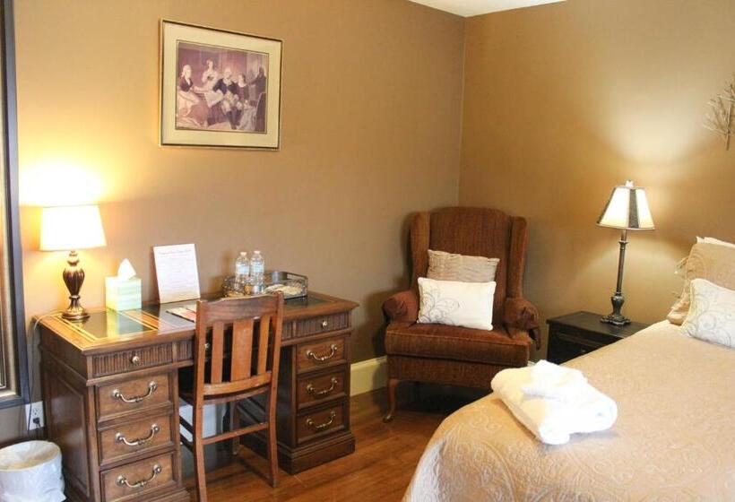 Bed and Breakfast Leonard At Logan House