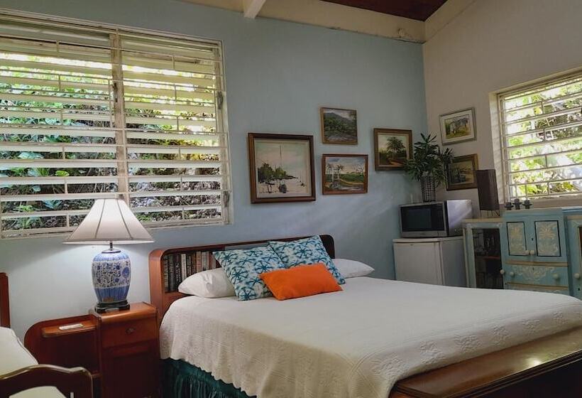 تختخواب و صبحانه Neita S Nest