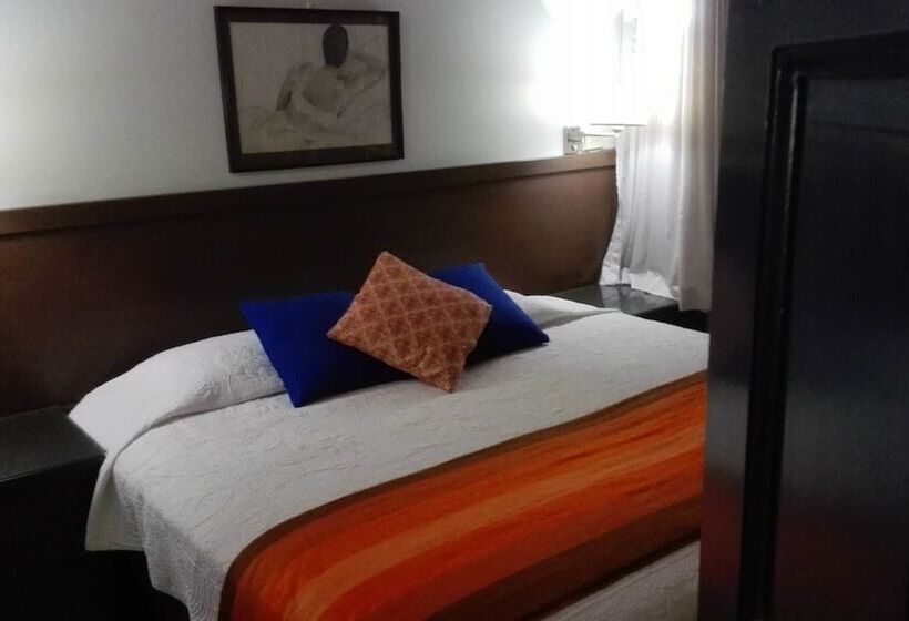 تختخواب و صبحانه Neita S Nest