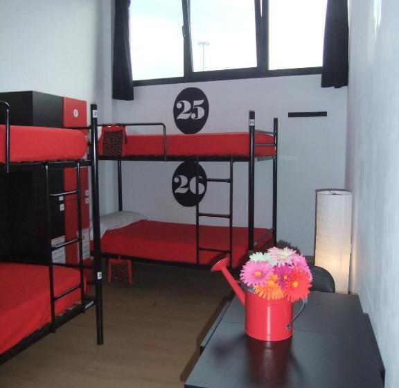 Bilbao Akelarre Hostel