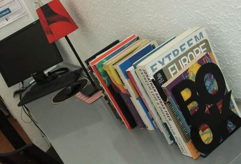 Bilbao Akelarre Hostel