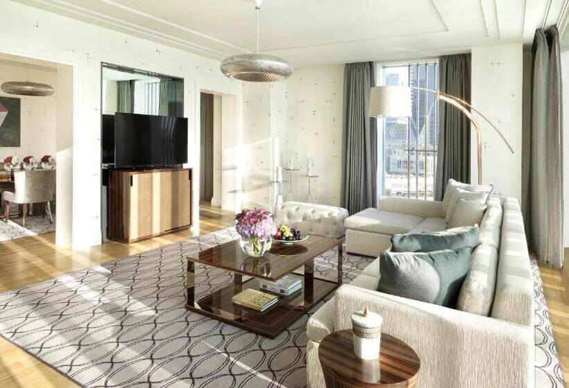 Four Seasons Hotel Abu Dhabi At Al Maryah Island