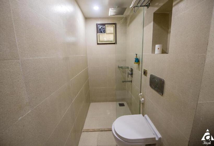 ホテル Abigail Goradia S