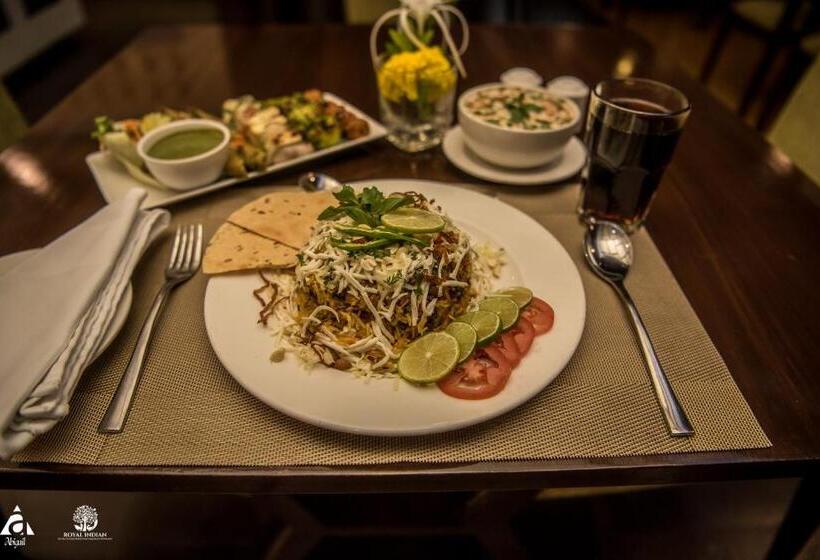 ホテル Abigail Goradia S