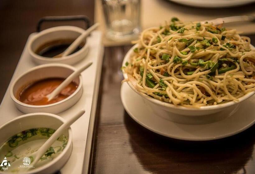 ホテル Abigail Goradia S