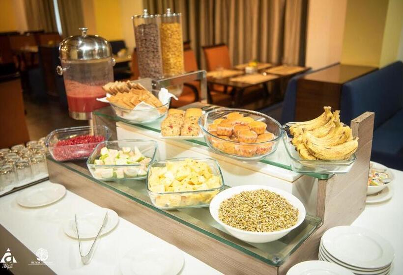 ホテル Abigail Goradia S