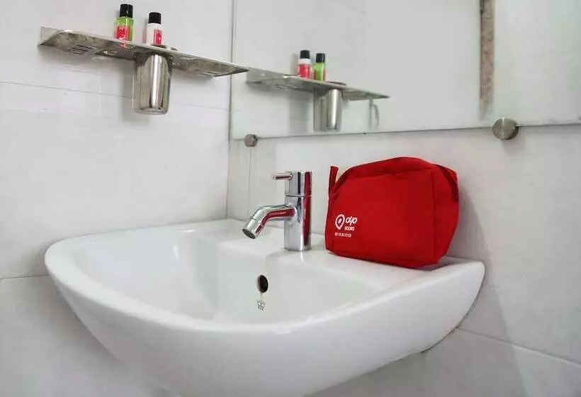 ホテル Oyo Rooms Pimpri Chowk