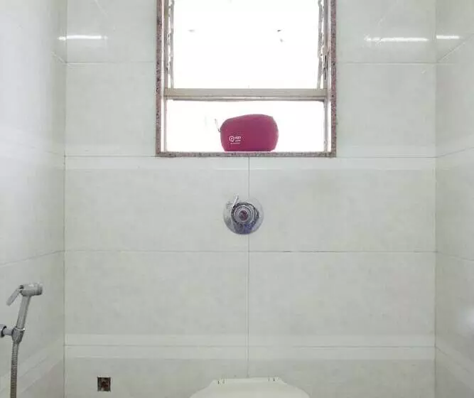 ホテル Oyo Rooms Pimpri Chowk