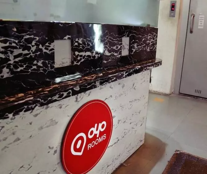 ホテル Oyo Rooms Pimpri Chowk